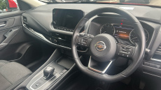 Nissan Qashqai 1.3 DiG-T MH 158 N-Connecta 5dr Xtronic Petrol Hatchback